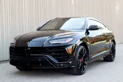 Lamborghini Urus Loaded | HeadsUp | CleanCarfax!