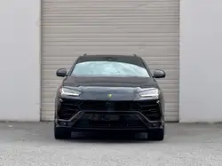 Lamborghini Urus URUS