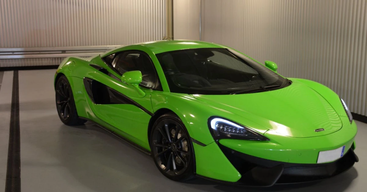 Detalle McLaren 540C Coupe Gasolina con 31.000 km por sólo 145.000 € en Madrid - Custodia y Cuidado en Shelter Garage