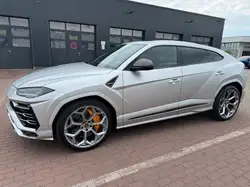 Lamborghini Urus LP650 *PANO*HeUp*23**Mietkauf*
