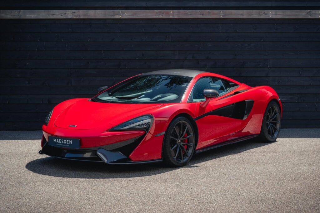McLaren 570S