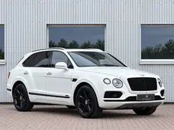 Bentley Bentayga V8 Diesel*NIGHT VISION*HUD*MASSAGE*360°