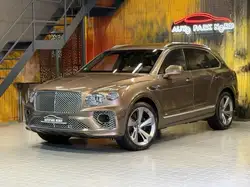 Bentley Bentayga 4.0 V8 4WD Aut.~NAIM~PANO~AKRAPOVIC~