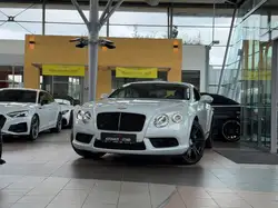 Bentley Continental Continental GT V8 Mulliner Carbon Diamond Kamera