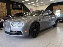 Bentley Flying Spur /V8/4xMassage/Top