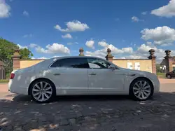 Bentley Flying Spur 6.0 W12 Speed Mulliner Massage TV