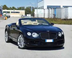 Bentley Continental GTC V8 Mulliner