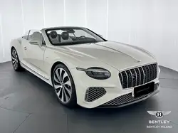 Bentley Continental GTC Bentley Continental GTC Hybrid Azure 26MY-Bentley Milano