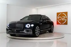 Bentley Flying Spur 2.9 V6 Hybrid Mulliner 544PK | Pano | B&O | Night