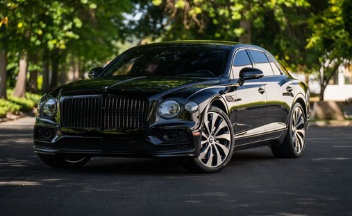 2021 Bentley Flying Spur V8 Sedan 4D