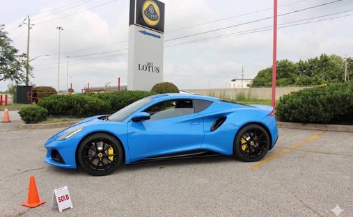 Lotus Emira