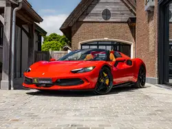 Ferrari 296 GTS / 3.500 Km / 1st owner / Belgian origin / Front PPF / Rosso Corsa / Warranty 06.2030 / Front Lift / Carbon Steering Wheel
