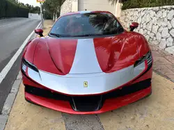 Ferrari SF90 Stradale EQUIPAMIENTO DEL VEHICULO: * AFS1 - SISTEMA DE LUC