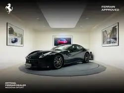 Ferrari F12 V12 6.3 740ch