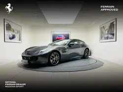 Ferrari GTC4 Lusso V8 3.9 T 610ch