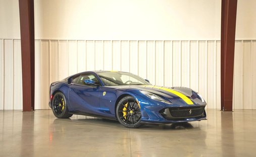 2019 Ferrari 812 Superfast Coupe 2D