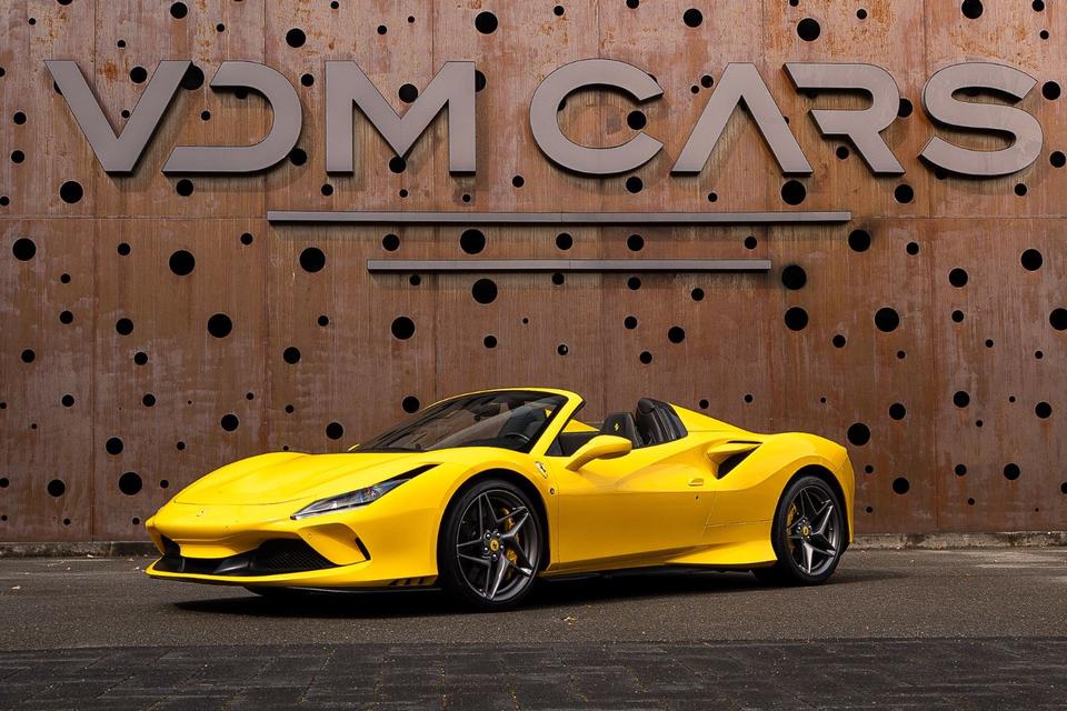 Ferrari F8 Spider *LIFT* AFS1*CARBON* Racing Seats *