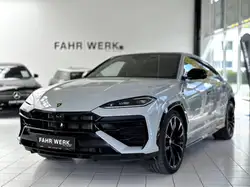 Lamborghini Urus SE  *Vollausstattung* *X-Pel Folierung mit Kerami