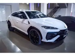 Lamborghini Urus 4.0 V8 PHEV SE 588 kW (800 CV)