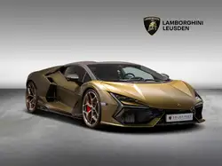 Lamborghini Revuelto Revuelto MY2025 | Extended Carbon Pack