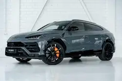 Lamborghini Urus 4.0 V8 Grigio Telesto l Massage l Entertainment l