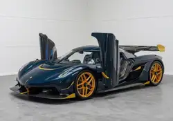 Koenigsegg Jesko Attack