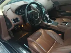 Aston Martin Vantage V12 Vantage S inkl offizieller AM Jaeger Le Coultre 18K Rosegold Uhr & Glasschlüssel