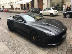 Aston Martin DBS
