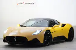 Maserati MC20 Leichtbau Monocoque Rennsitze