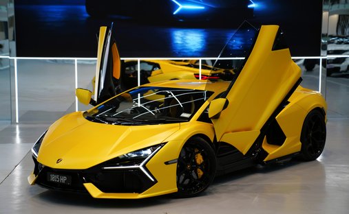 2024 Lamborghini Revuelto