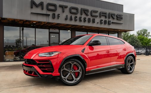 Lamborghini Urus -URUS