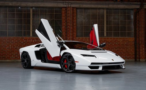 2022 Lamborghini Countach