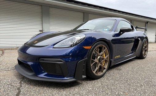 2023 Porsche 718 Cayman GT4 RS